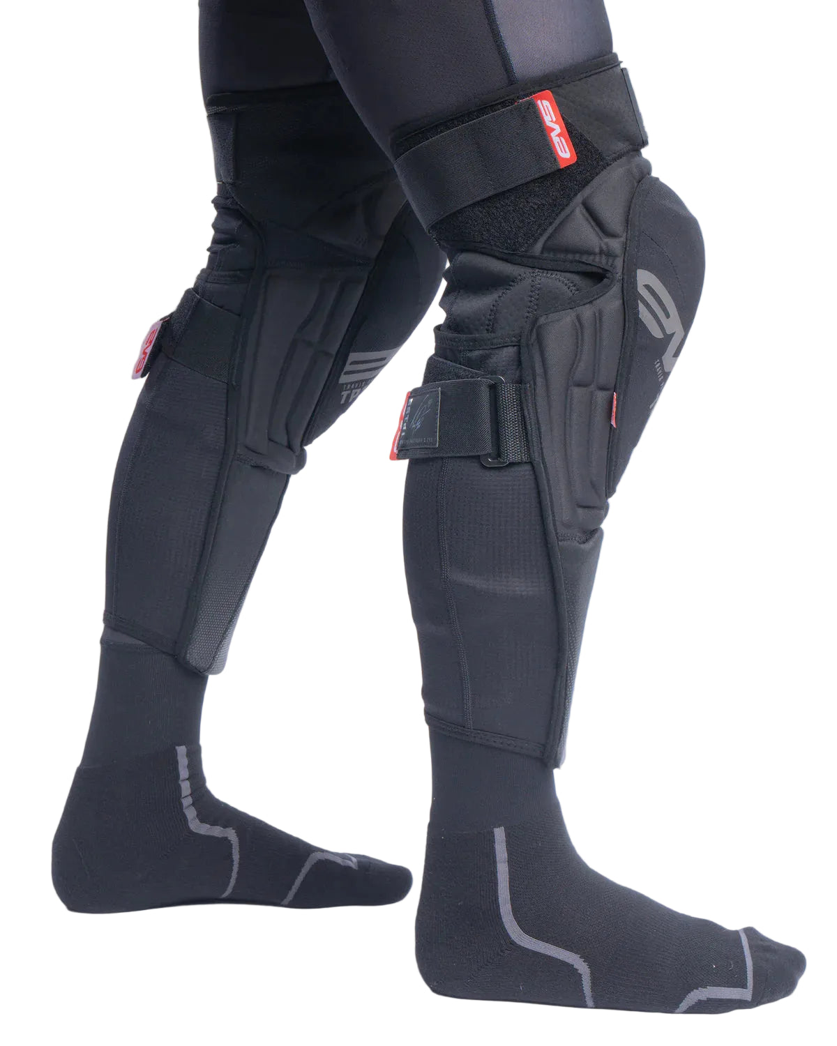 EVS TP199 Blackout Knee Guards