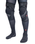 EVS TP199 Lite Blackout Knee Guard
