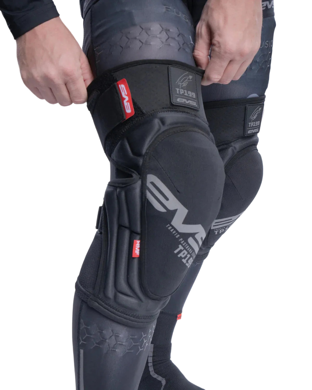 EVS TP199 Lite Blackout Knee Guard
