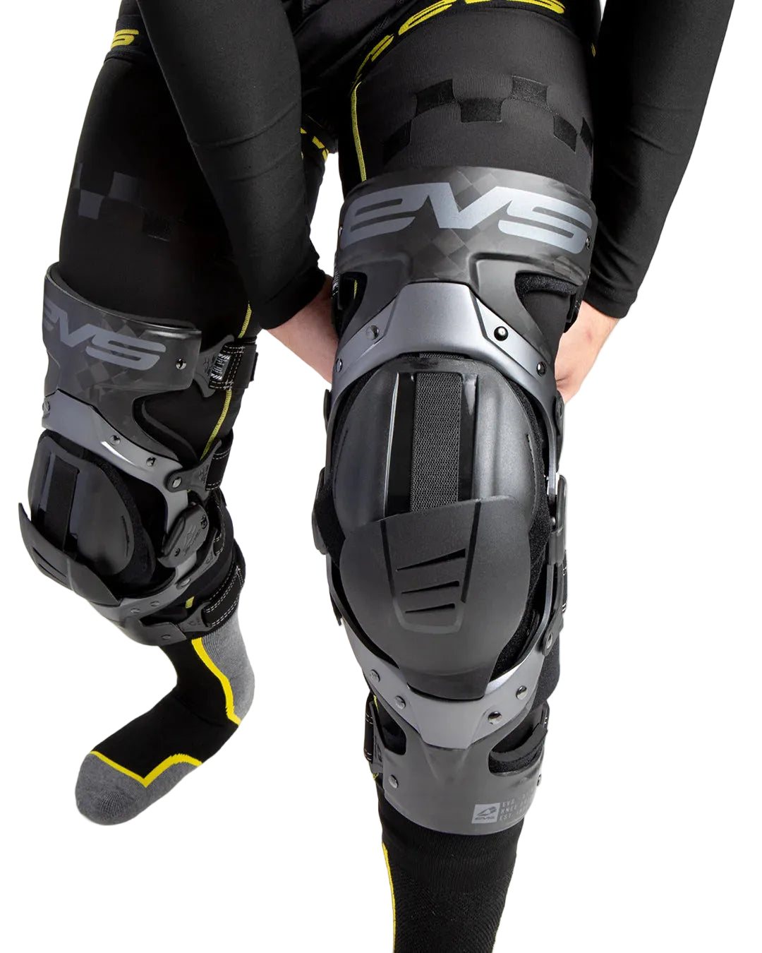 EVS Axis Pro Knee Brace