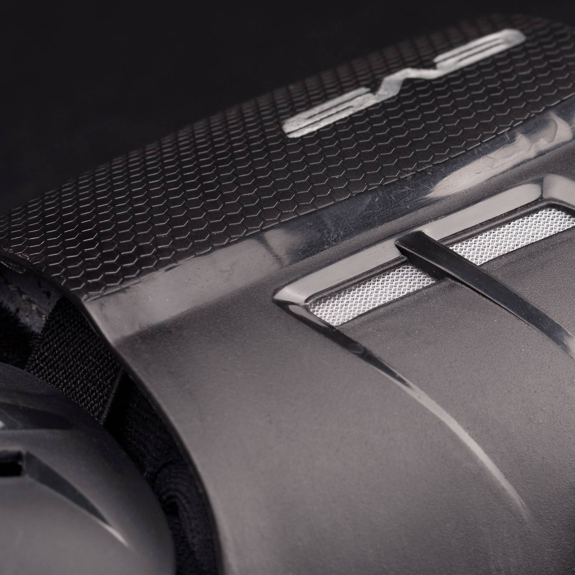 EVS RS9 Knee Brace